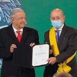 Doña Cuquita le hizo el feo a la novia de Vicente Fernández Jr, prefirió sentarse junto a Mara Patricia