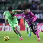 Arabia Saudí pide a altos diplomáticos de UE que levanten sanciones a Siria